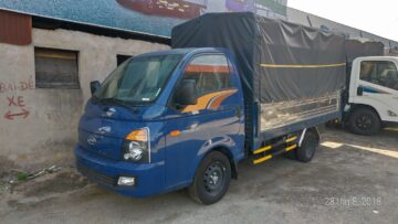 Xe tải 1.5 tấn Hyundai Porter H150 thùng bạt