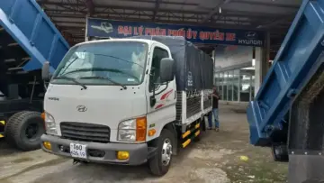 Xe tải Hyundai N250 thùng mui bạt 1,9 tấn Xe tải Hyundai N250 thùng mui bạt 1,9 tấn