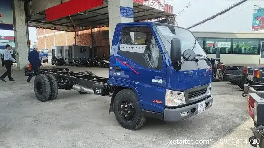 Xe tải IZ49 2018 Euro 4.