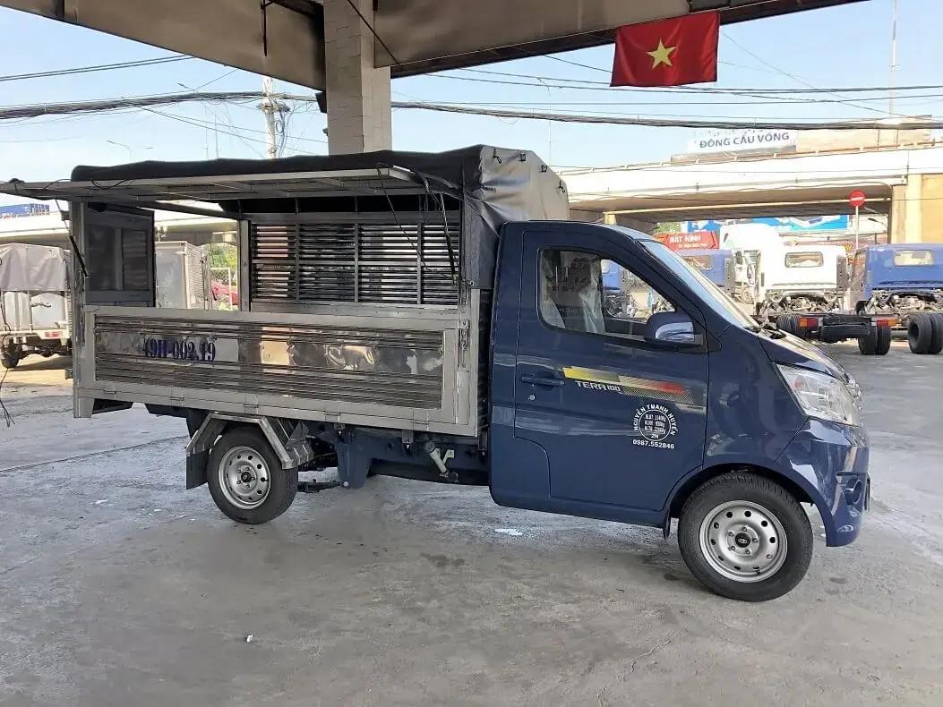 Xe-Tera100-thùng-mở-cánh-dơi Xe Tera100 thùng cánh dơi