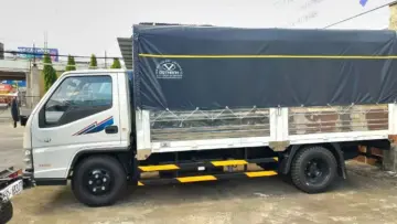 Báo giá xe tải IZ49 thùng bạt