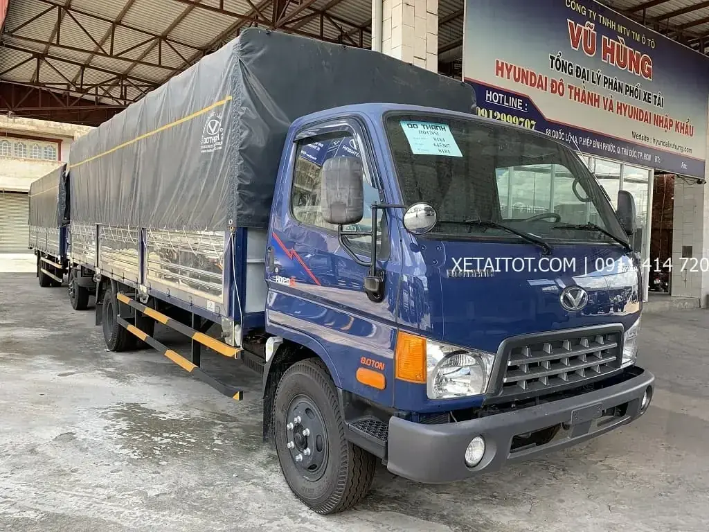 Xe tải Hyundai HD120SL, màu xanh