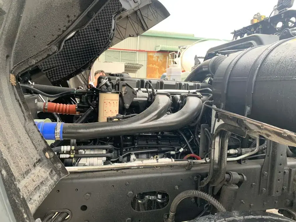 Ca-bin xe khi bạn lật