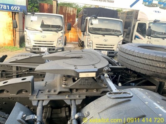 Mâm kéo trang bị theo dầu kéo
