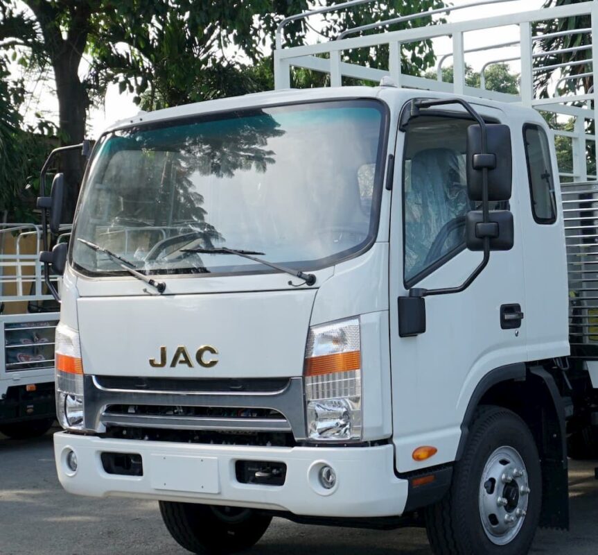 Xe tải JAC N650 Plus 6.6 tấn thùng dài 6.2 mét Thiết kế ngoại thất sang trọng, tỉ mĩ và khác biệt của xe tải JAC N650 Plus thùng dài