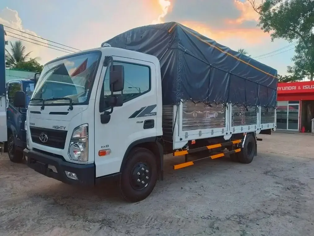 Hyundai EX8 Gt màu trắng