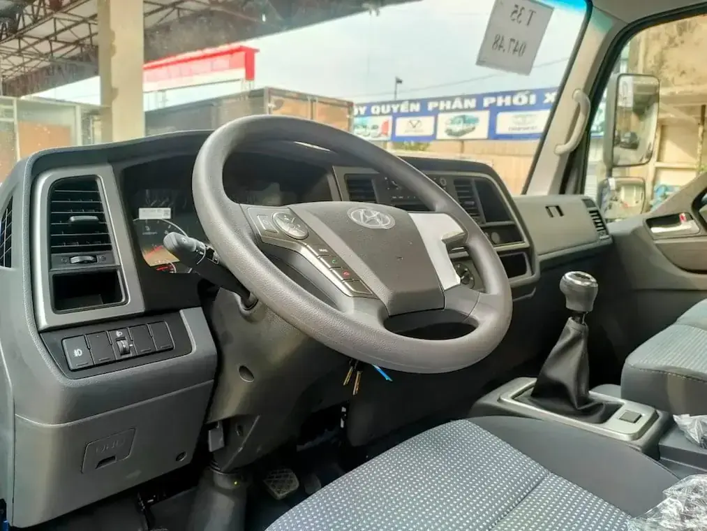 Nội thất Hyundai EX8 GT 7 tấn