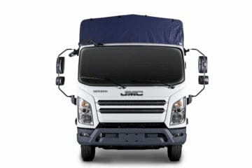 Ngoại thất IZ650-SE 6.5 tấn