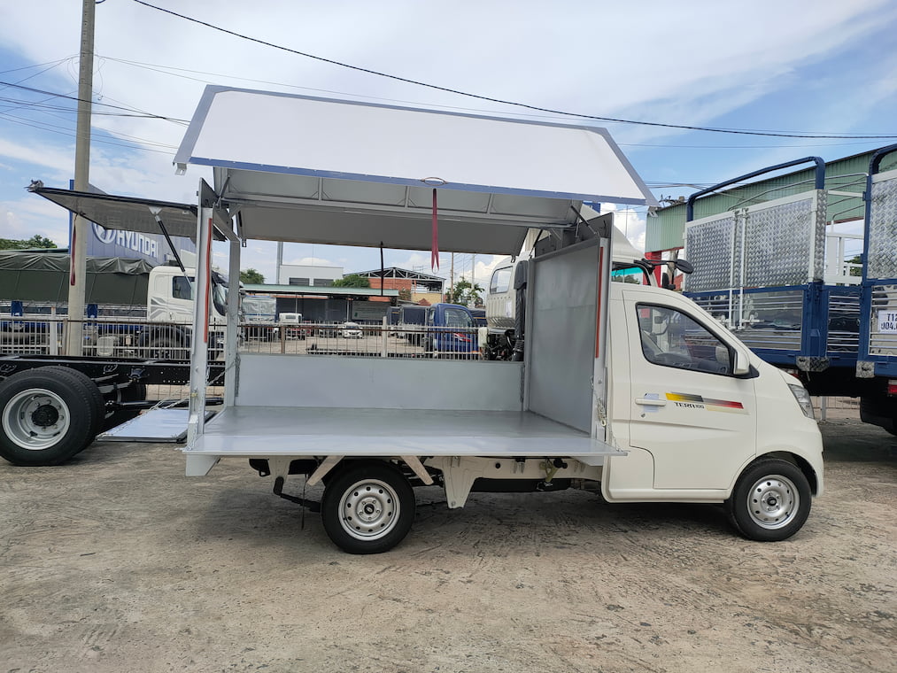 Xe tải 1 tấn Tera 100 thùng cánh chim Xe tải Tera100 thùng cánh chim màu trắng