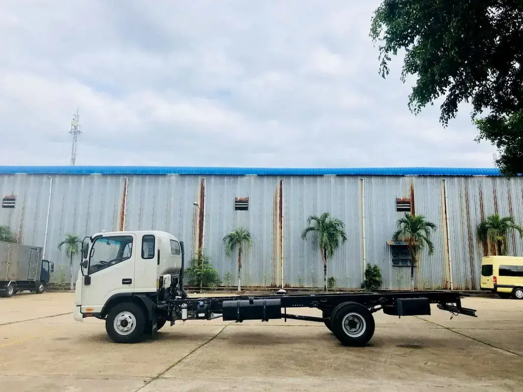 Xe tải JAC N800 có chassis cứng cáp