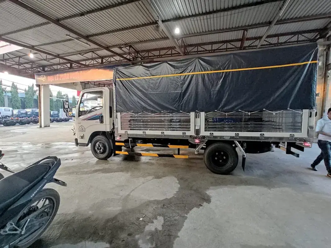 Xe tải Đô Thành IZ65 giá mới