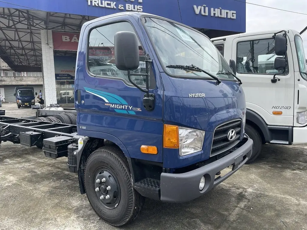 Hyundai 110XL 7 tấn thùng dài 6,3 mét