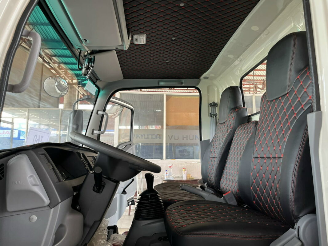 Bộc ghế da cho xe tải chuyên nghiệp dịch vụ quen thuộc