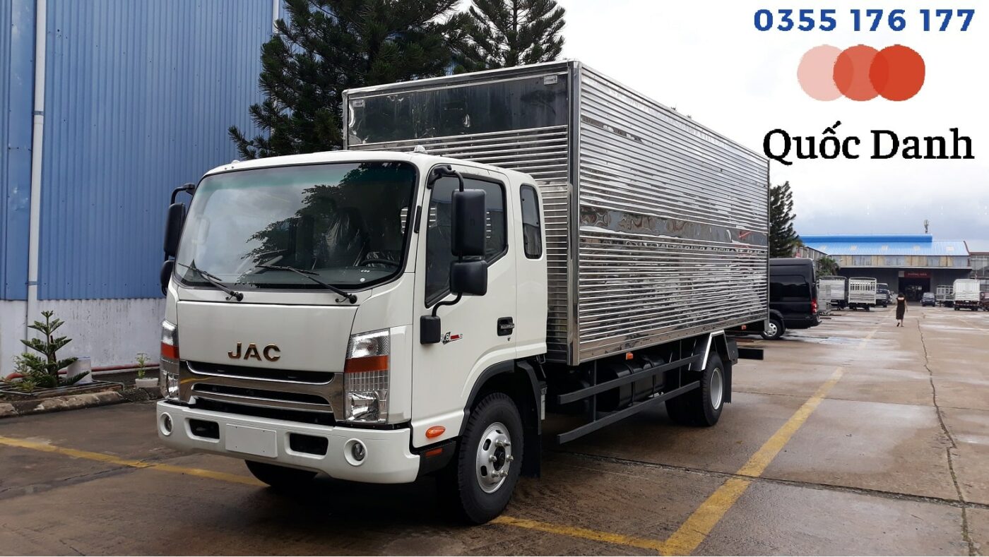 Xe tải JAC N680 thùng kín