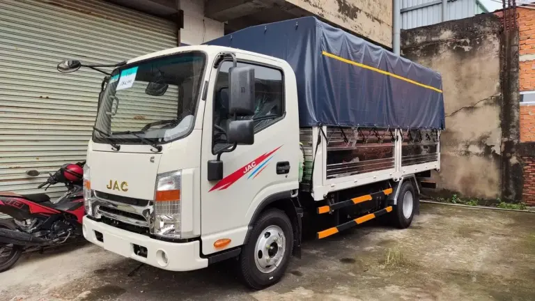 Xe tải 2 tấn JAC