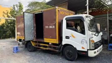 Xe tải Veam cũ 1.9 tấn đời 2016 - Thùng kín còn sử dụng tốt