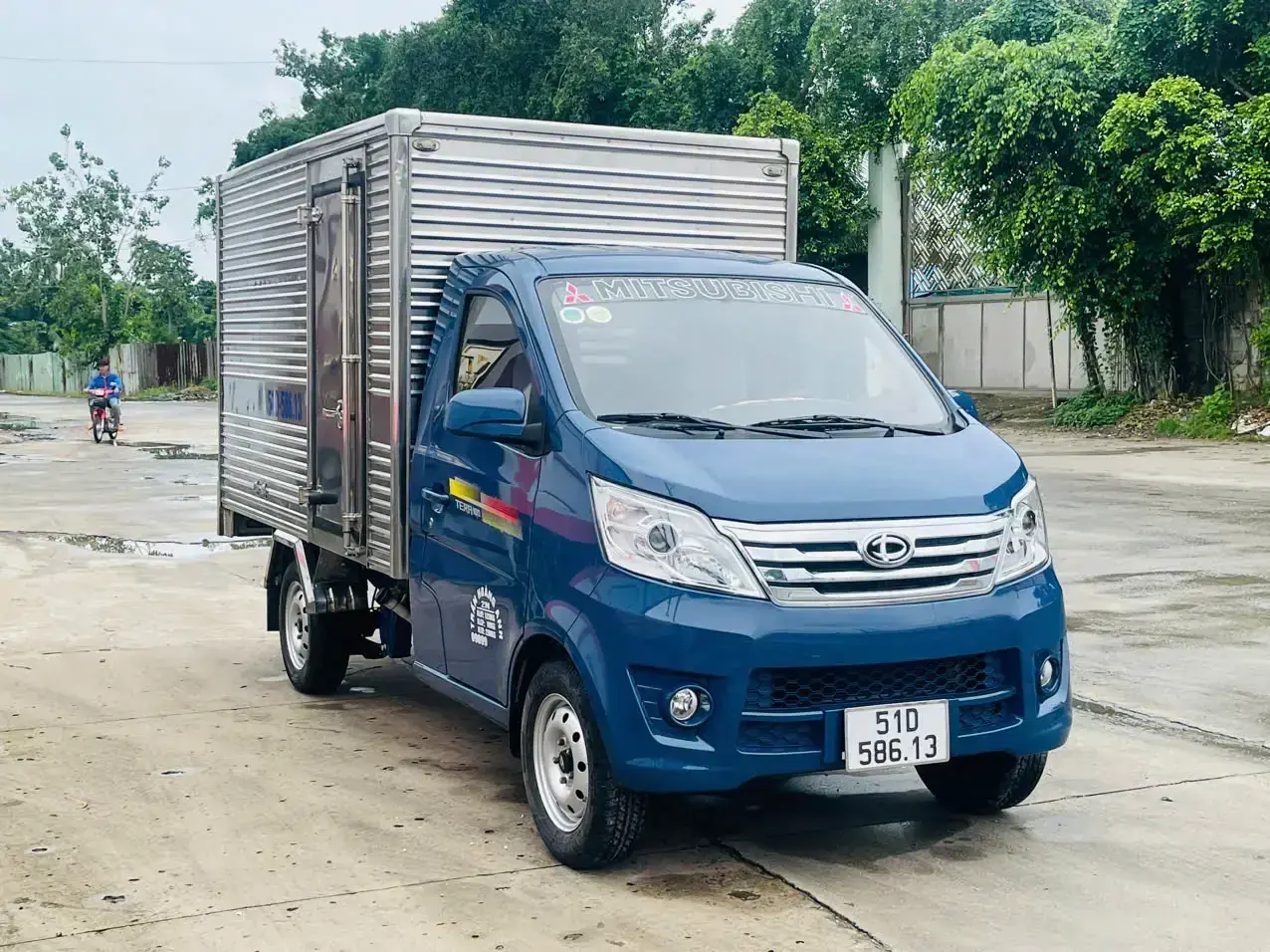 teraco-tera-100 Tera 100 thùng kín đời 2019 giá 150 triệu