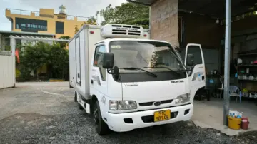 Xe tải Kia K165 thùng đông lạnh còn sử dụng tốt