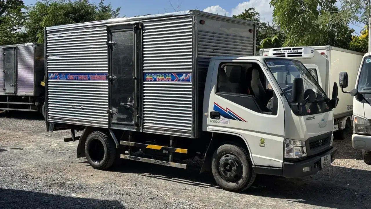 Xe tải Đô Thành Cũ IZ200 tải trọng 1.9 tấn