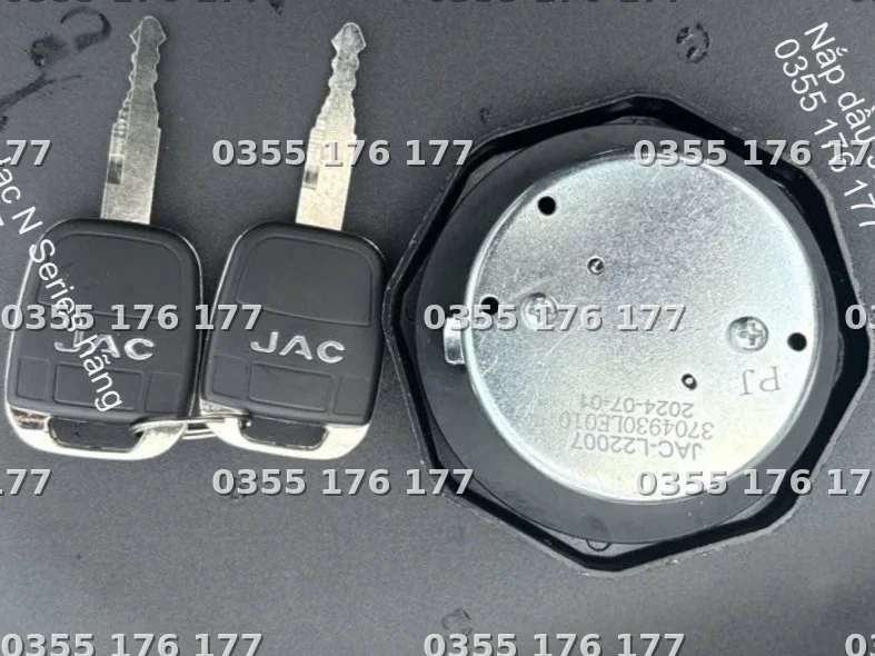 Nắp thùng dầu xe tải JAC chính hãng