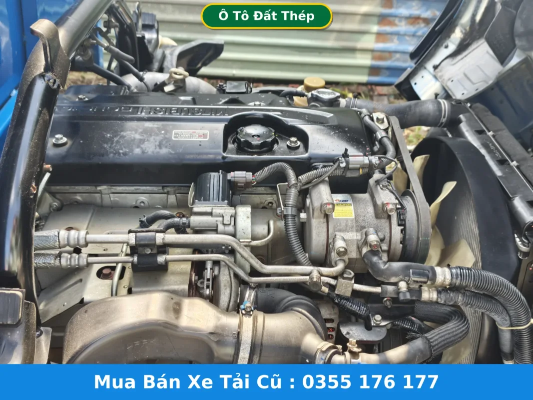 Xe tải Fuso 1.9 tấn cũ Fuso Canter 1T95 đời 2020 loại ô tô tải có mui động cơ 2